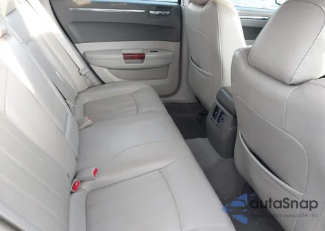 2010 Chrysler 300C Awd from USA, damaged, VIN 2C3CK6CT9AH115522